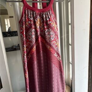 Chic Women's Maxi Dress in Burgundy Pattern